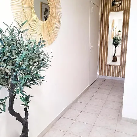 Climatisee Lit Double - Proche Tram & Centre *